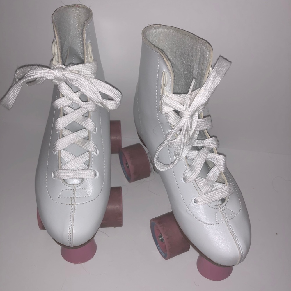 SOLD Chicago Kids Roller Skates
